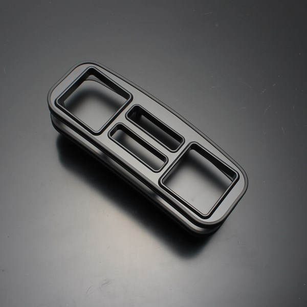 マットブラック