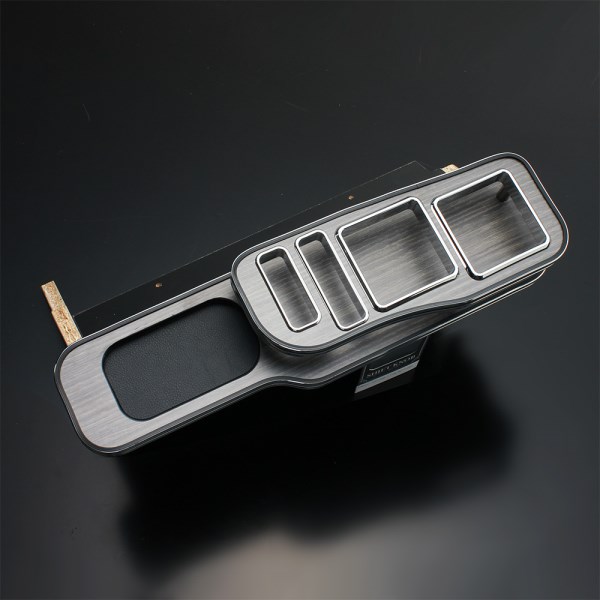 ダークブラウン