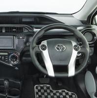 TOYOTA | PRIUS ALPHA | 40系 | High grade wood & leather steering