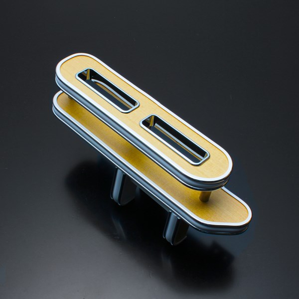 （右 / 運転席側）ライトウッド